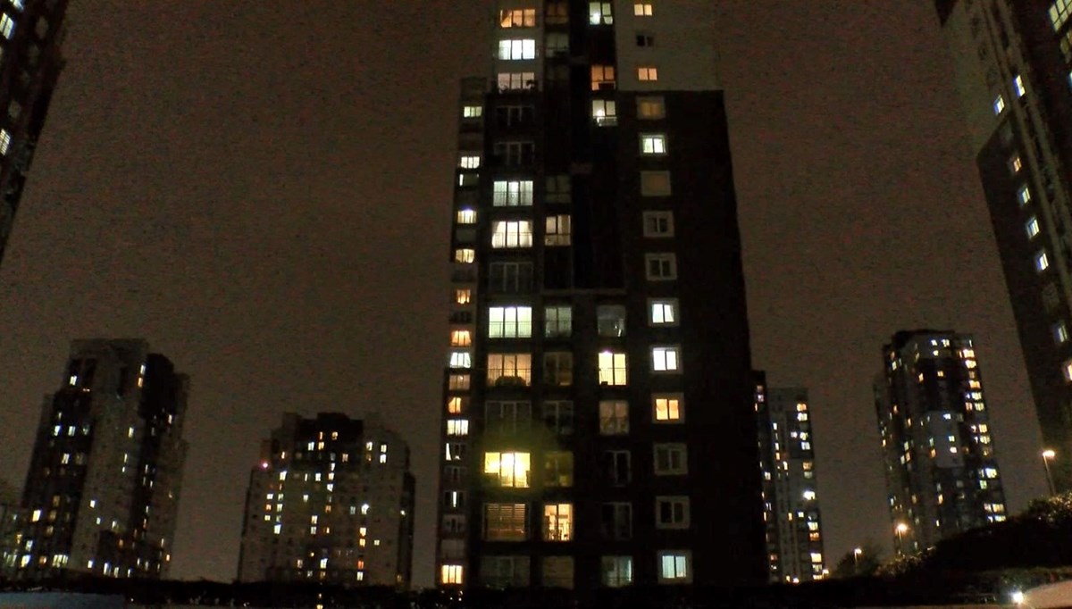 İstanbul'da borcu nedeniyle kesilen 15 bin nüfuslu sitenin doğalgazı yeniden verildi