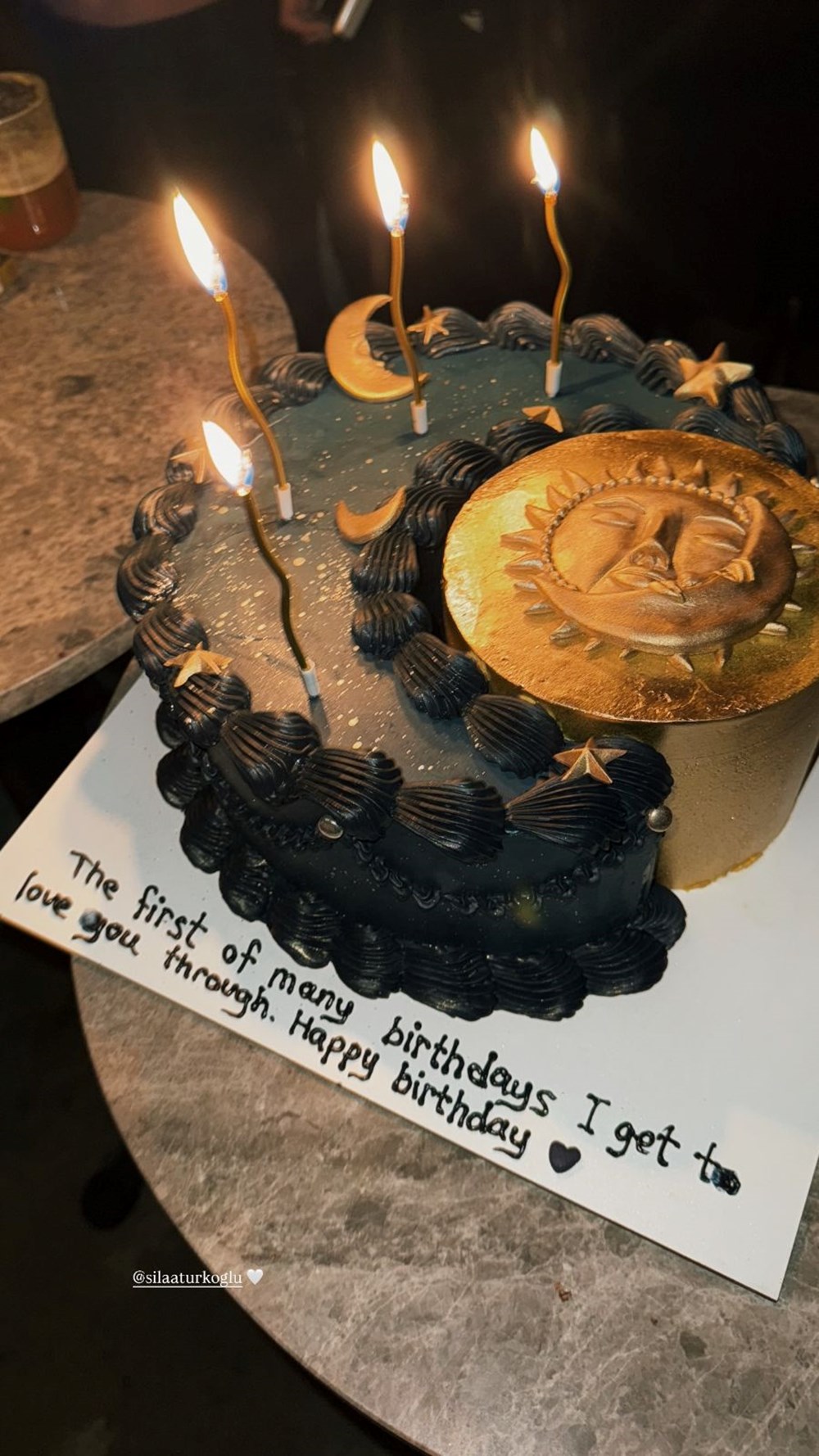 Sıla Türkoğlu 26 yaşında: Kutlamadan kareleri sevgilisi paylaştı 75 fM5brBtcg06BDGNhy050Xg