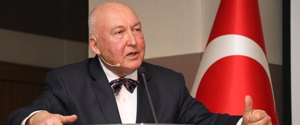 "İzmir'de yapılaşmanın yüzde 45'i çok kötü"