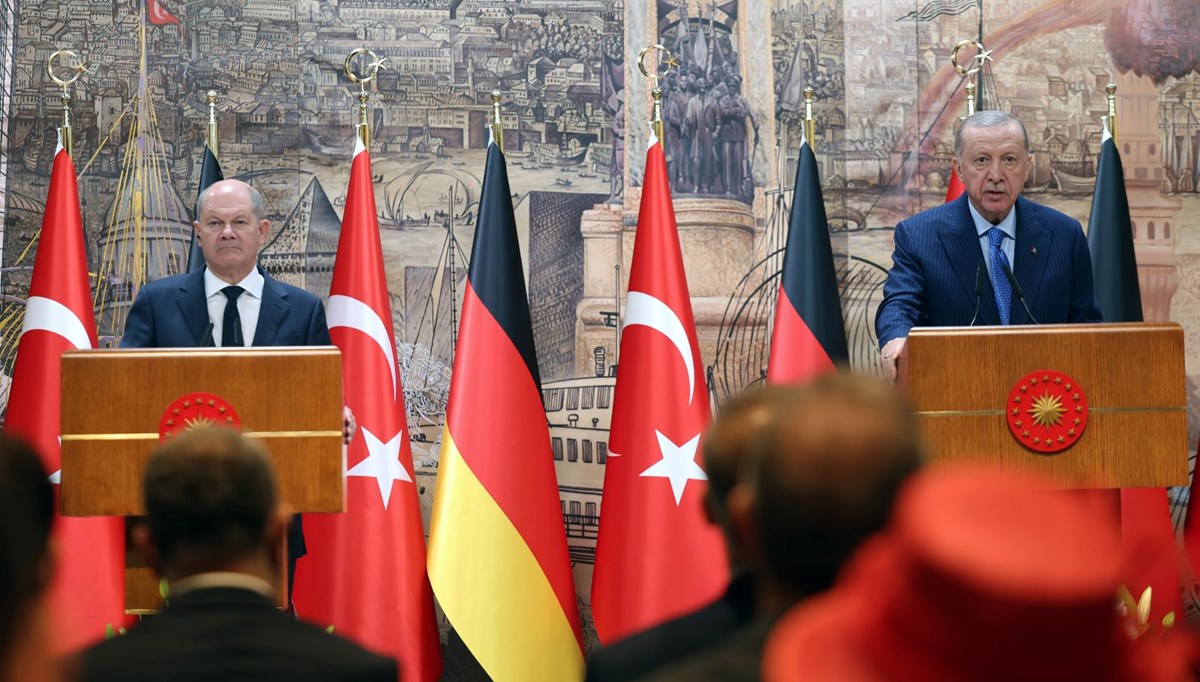 İstanbul'da Erdoğan-Scholz görüşmesi: Savunmada işbirliği mesajı İstanbul'da Erdoğan-Scholz görüşmesi: Savunmada işbirliği mesajı