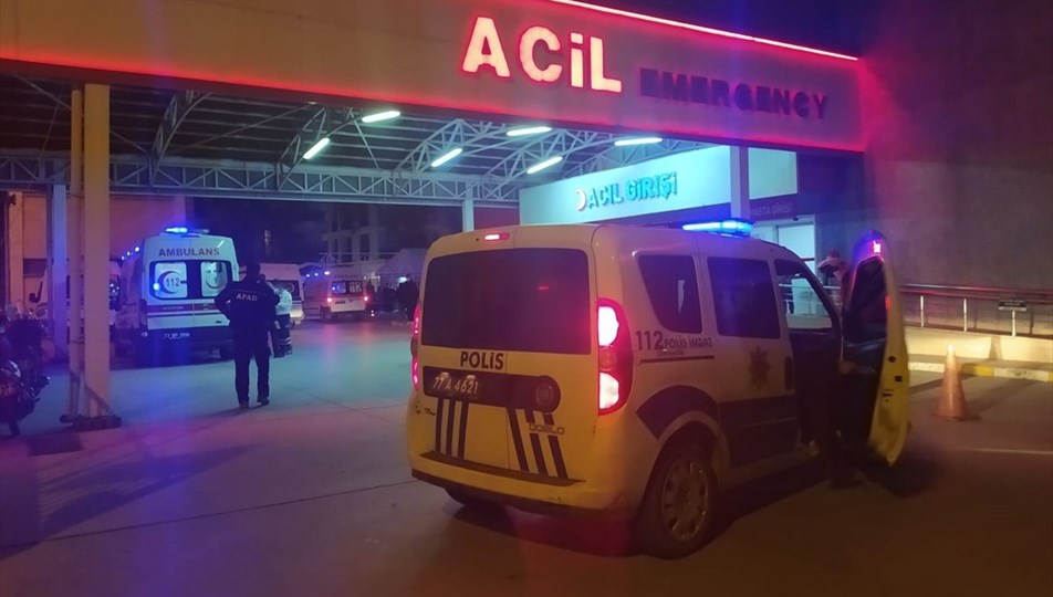 Yalova'da tersanede patlama: 5 yaralı