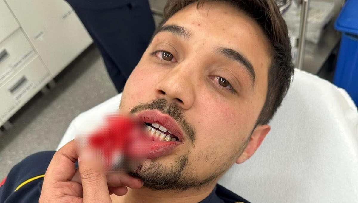 Tekstilci iş insanı ile oğlundan hasta taşıyan ambulans şoförüne saldırı Tekstilci iş insanı ile oğlundan hasta taşıyan ambulans şoförüne saldırı