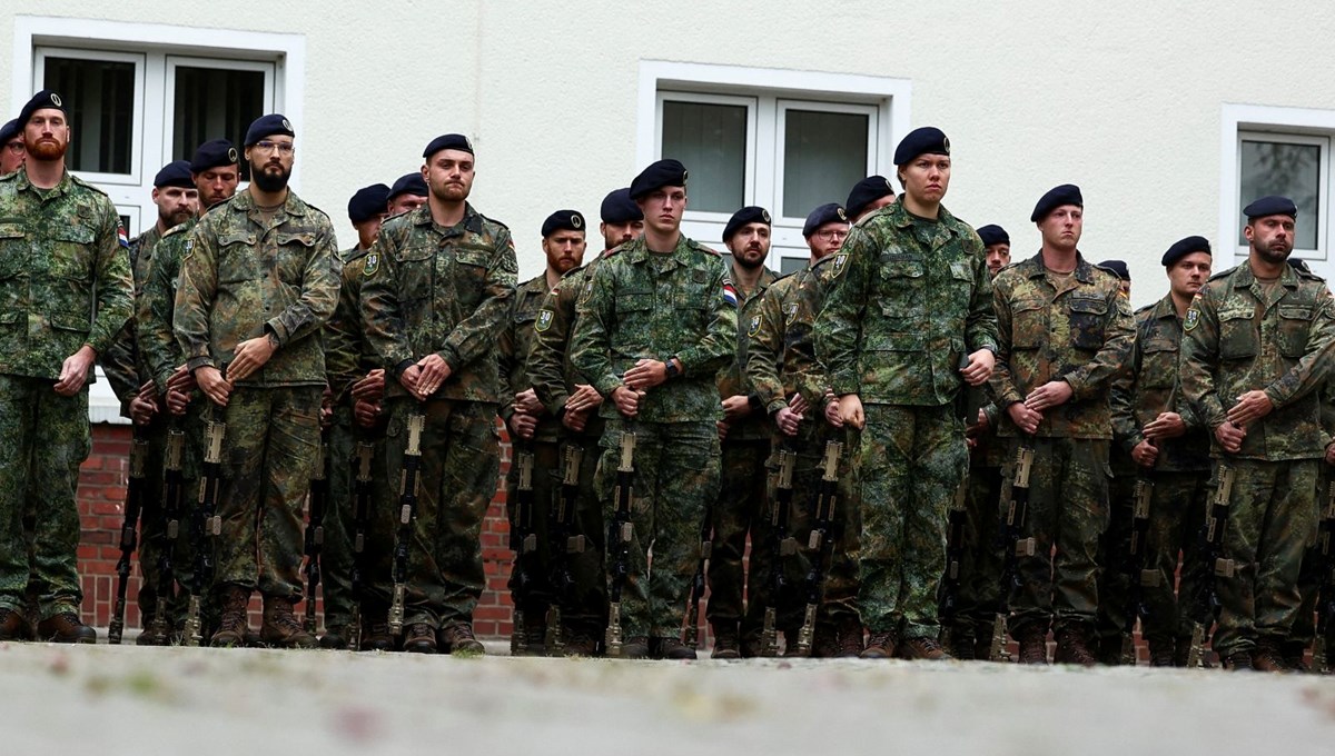 Almanya'da zorunlu askerlik tartışması