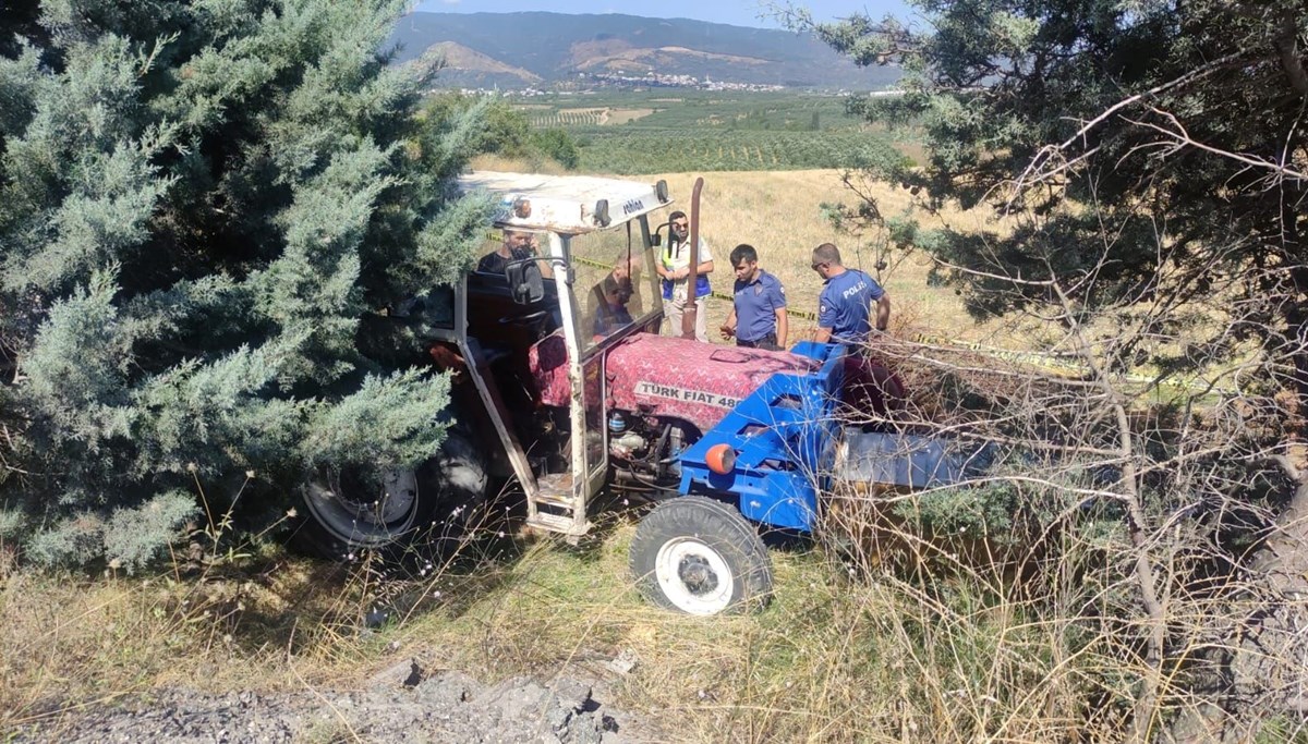 Kayıp sürücünün cesedi traktörünün altında bulundu