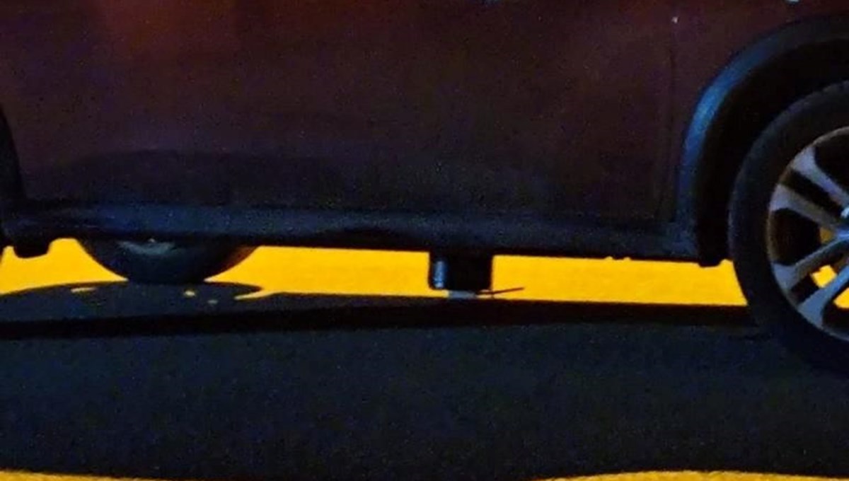 SON DAKİKA: Polis memurunun aracındaki bombaya 4 gözaltı