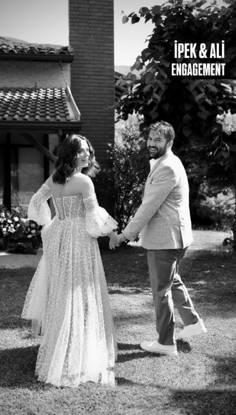Oyuncu İpek Karapınar ile yönetmen Ali Balcı nişanlandı - 5