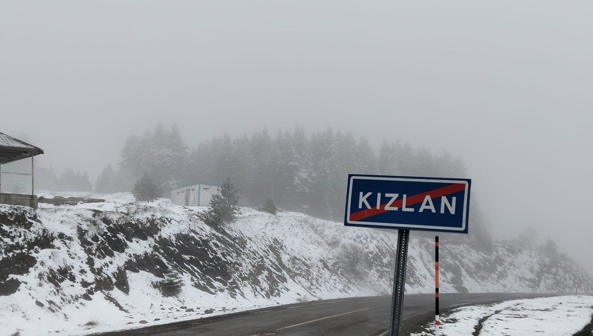 Samsun'da yüksek kesimler beyaza büründü Samsun'da yüksek kesimler beyaza büründü