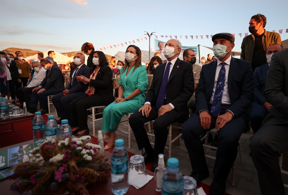 CHP Genel Başkanı Kemal Kılıçdaroğlu İzmir'de Efes Tarlası Yaşam Köyü açılışına katıldı - 1