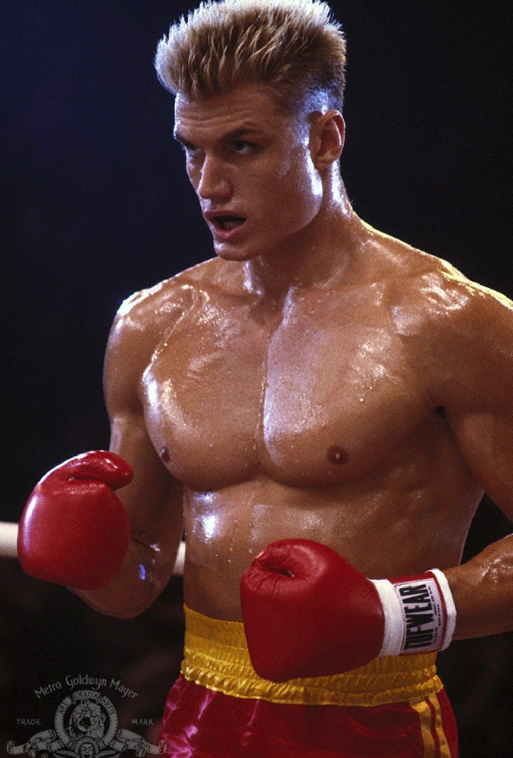 rocky-filminin-y-ld-z-dolph-lundgren-38-ya-k-k-ni-anl-s-yla-tatilde