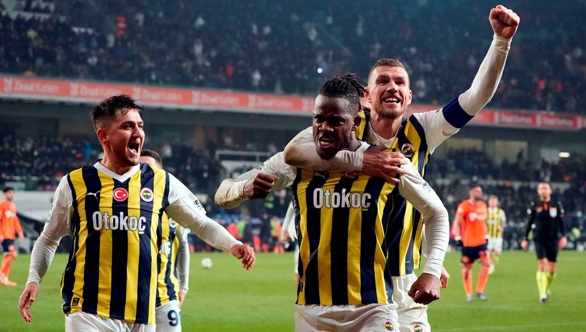 Fenerbahçe, deplasmanda yenilmezlik serisini 11 maça çıkardı Fenerbahçe, deplasmanda yenilmezlik serisini 11 maça çıkardı