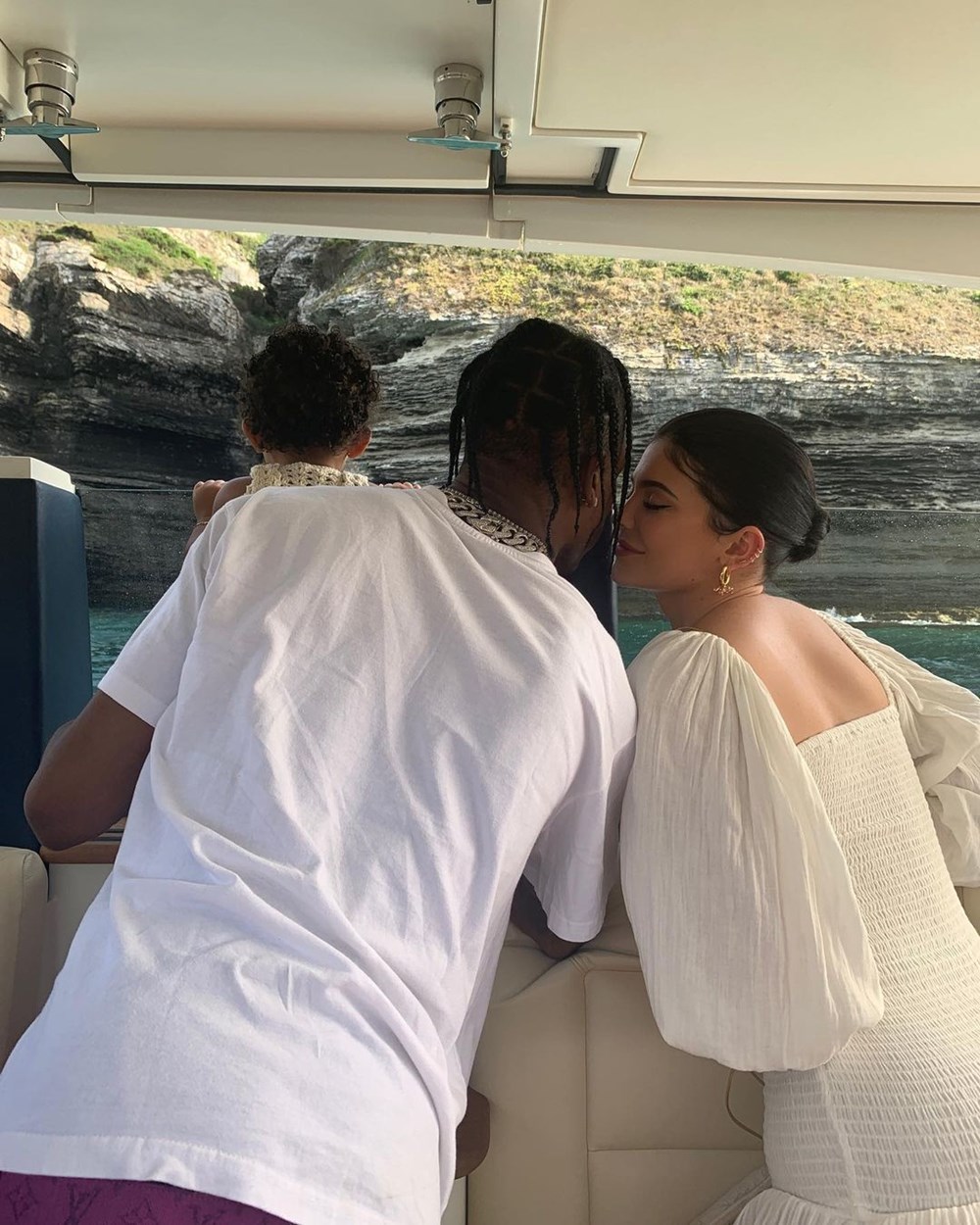 Kylie Jenner hamilelik iddialarını doğruladı: Travis Scott ile ikinci çocukları olacak - 5