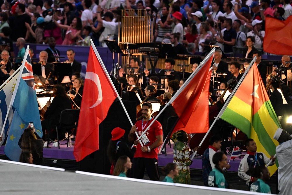 Paris'te Olimpiyat ateşi söndü - 2