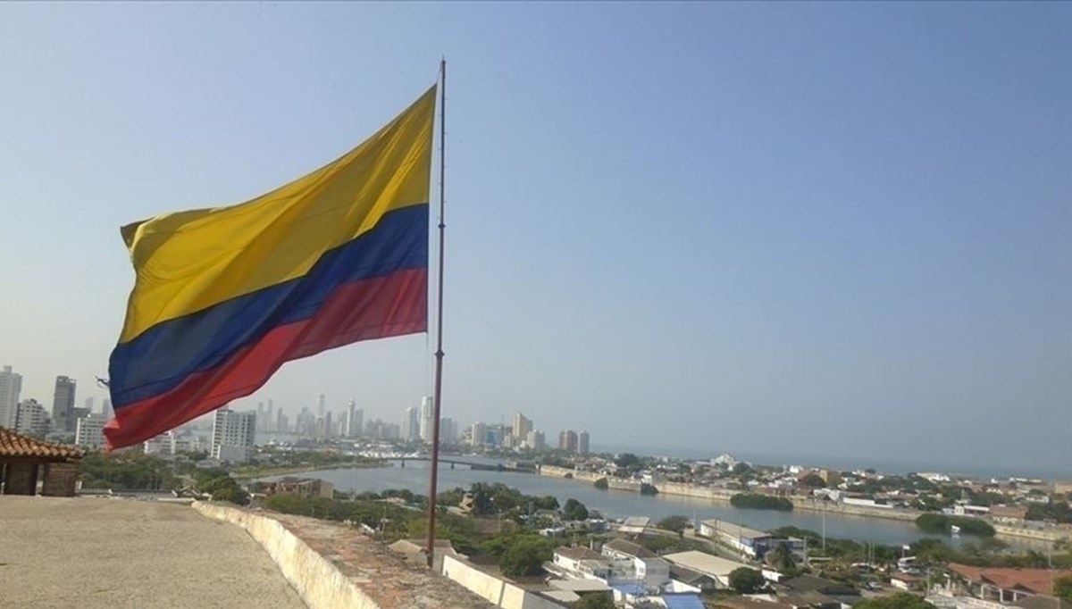 Kolombiya'da gizli mezarlarda 22 ceset bulundu