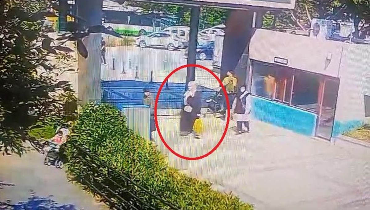 Evde çalınır diye yanında taşıdığı 170 bin lirayı gezerken kaybetti Evde çalınır diye yanında taşıdığı 170 bin lirayı gezerken kaybetti