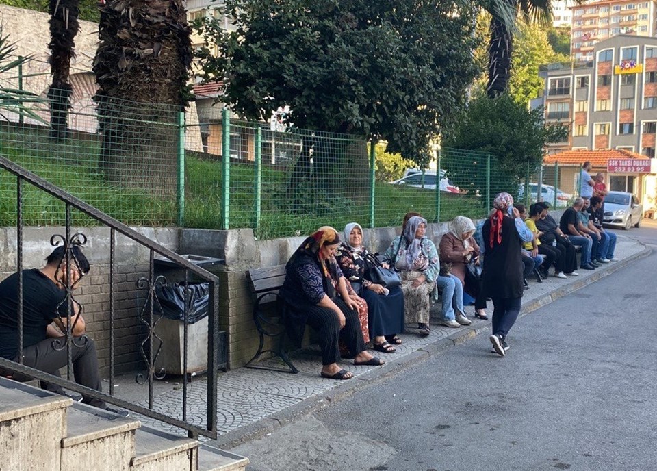 Tüfeğini temizlerken yengesini vurdu - 1