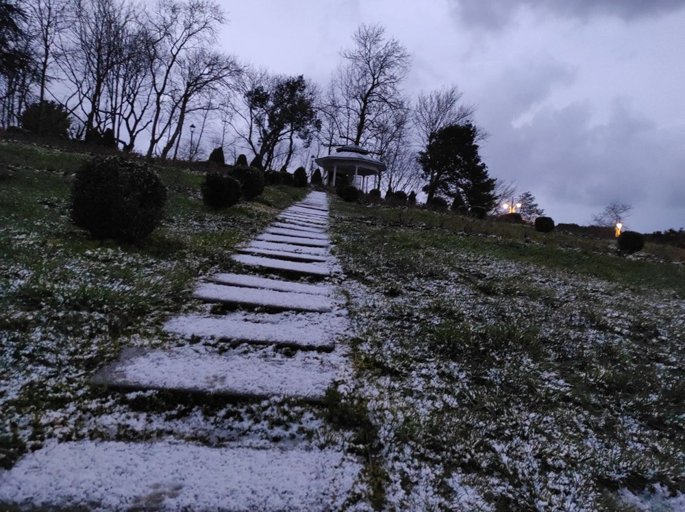 İstanbul'da kar ve dolu yağışı - 16