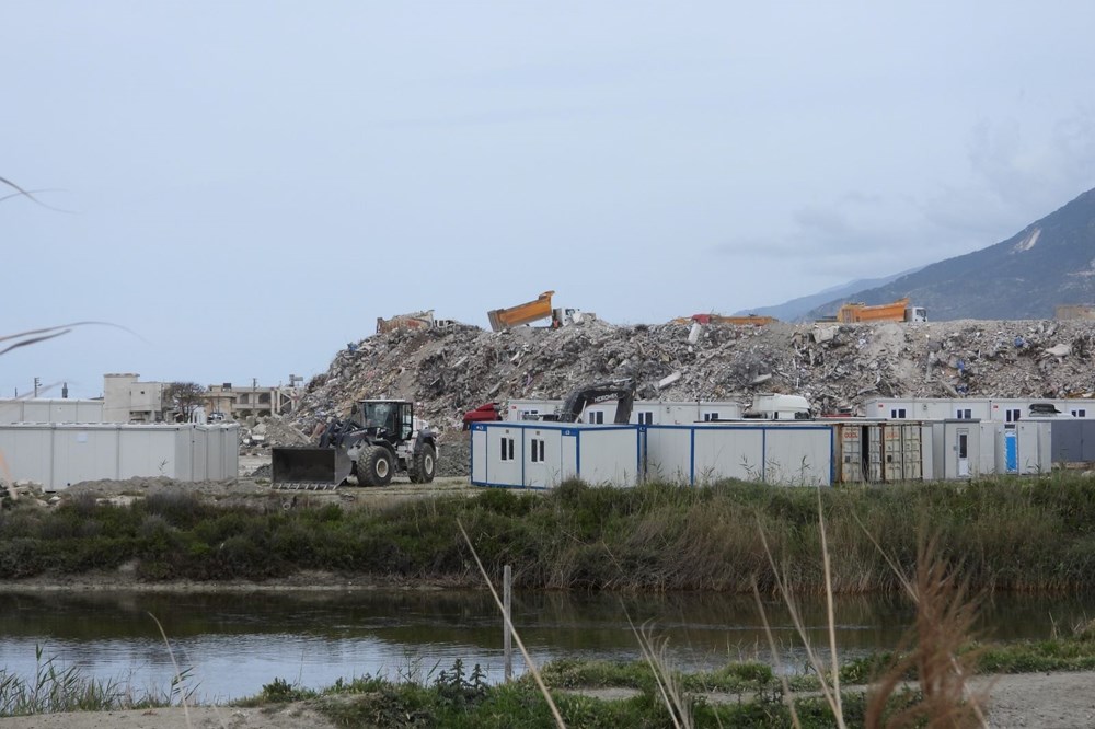 Türkiye’nin kuş cenneti Samandağ'a molozlar dökülüyor - 2