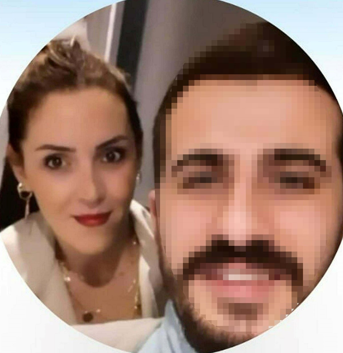 Duygu Bölükbaşı ve Emre T.