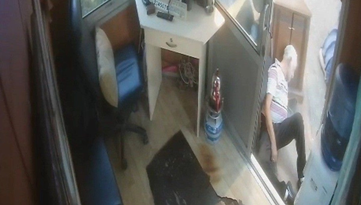 Fenalaşan arkadaşına müdahale etti, ikisi de kalp krizinden öldü