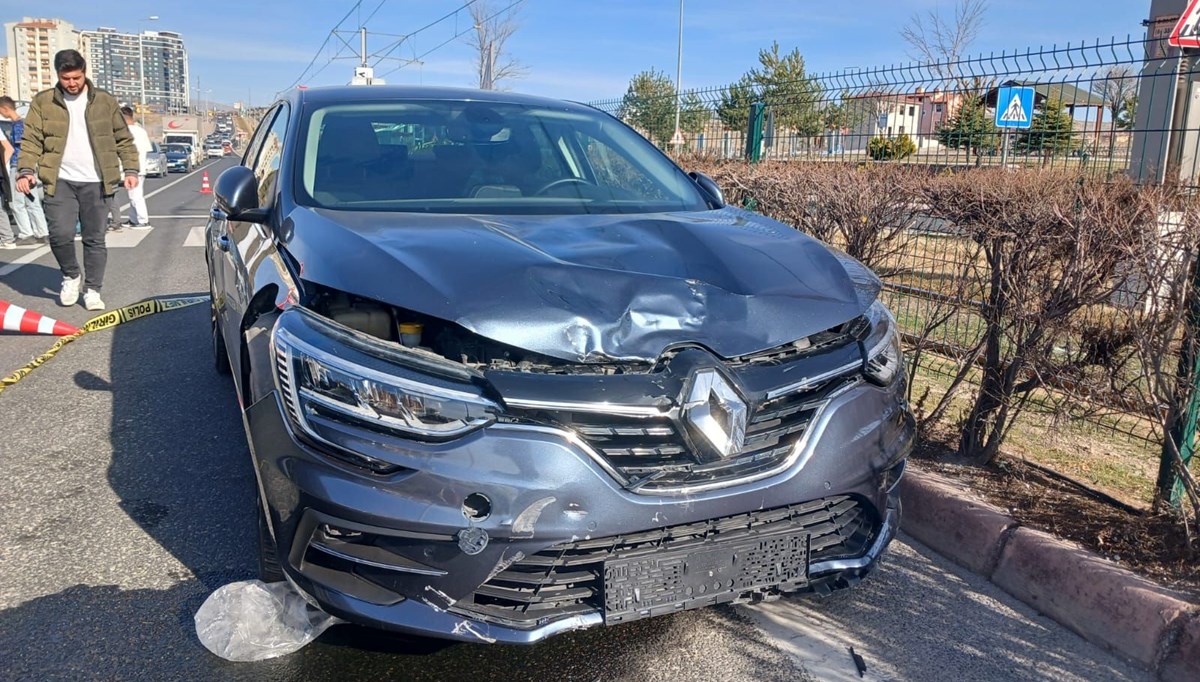 Otomobilin çarptığı engelli hayatını kaybetti Otomobilin çarptığı engelli hayatını kaybetti