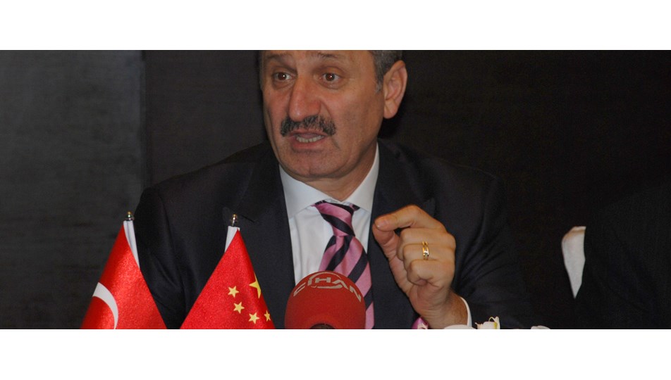 Bakan Çağlayan'ın Çin ziyaretinde gerginlik