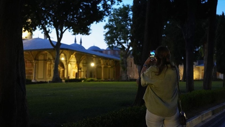 Topkapı Sarayı'nda gece turları sona eriyor - 1