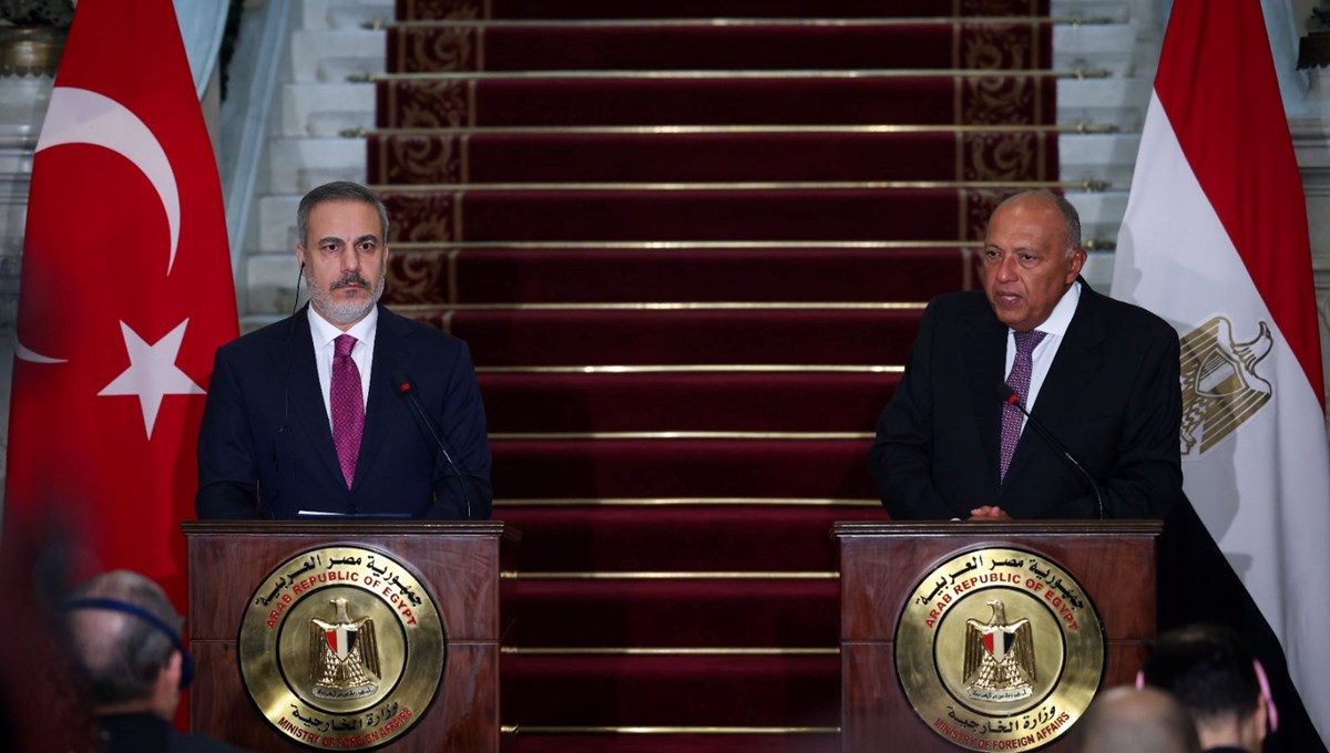 Dışişleri Bakanı Fidan: İsrail'i uluslararası hukuka bağlı kalmaya davet ediyoruz Dışişleri Bakanı Fidan: İsrail'i uluslararası hukuka bağlı kalmaya davet ediyoruz