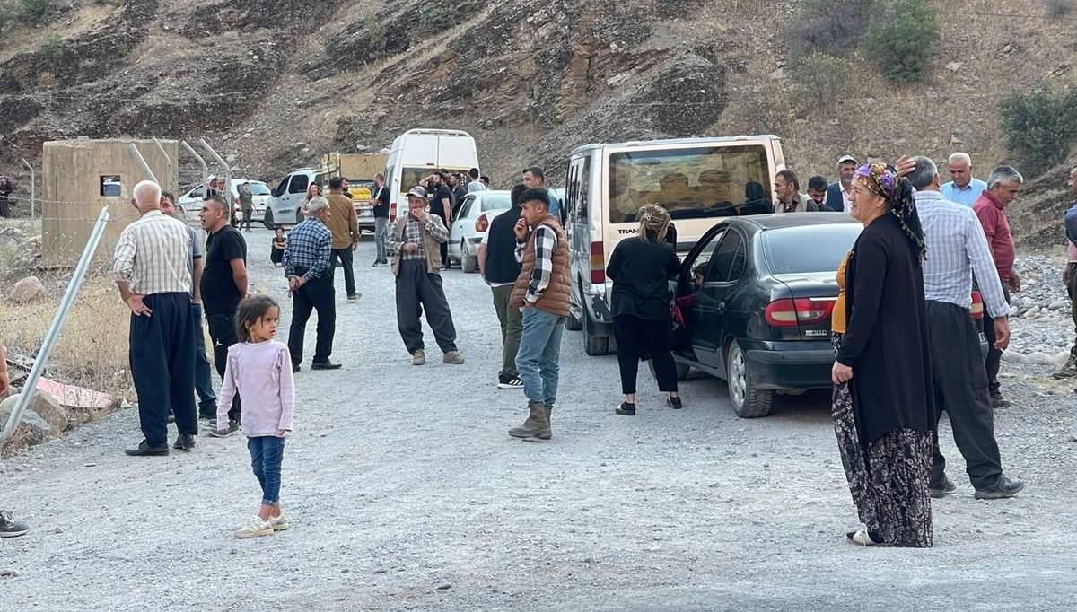 Kaymakamlıktan izin alıp 29 yıl sonra döndüler Kaymakamlıktan izin alıp 29 yıl sonra döndüler