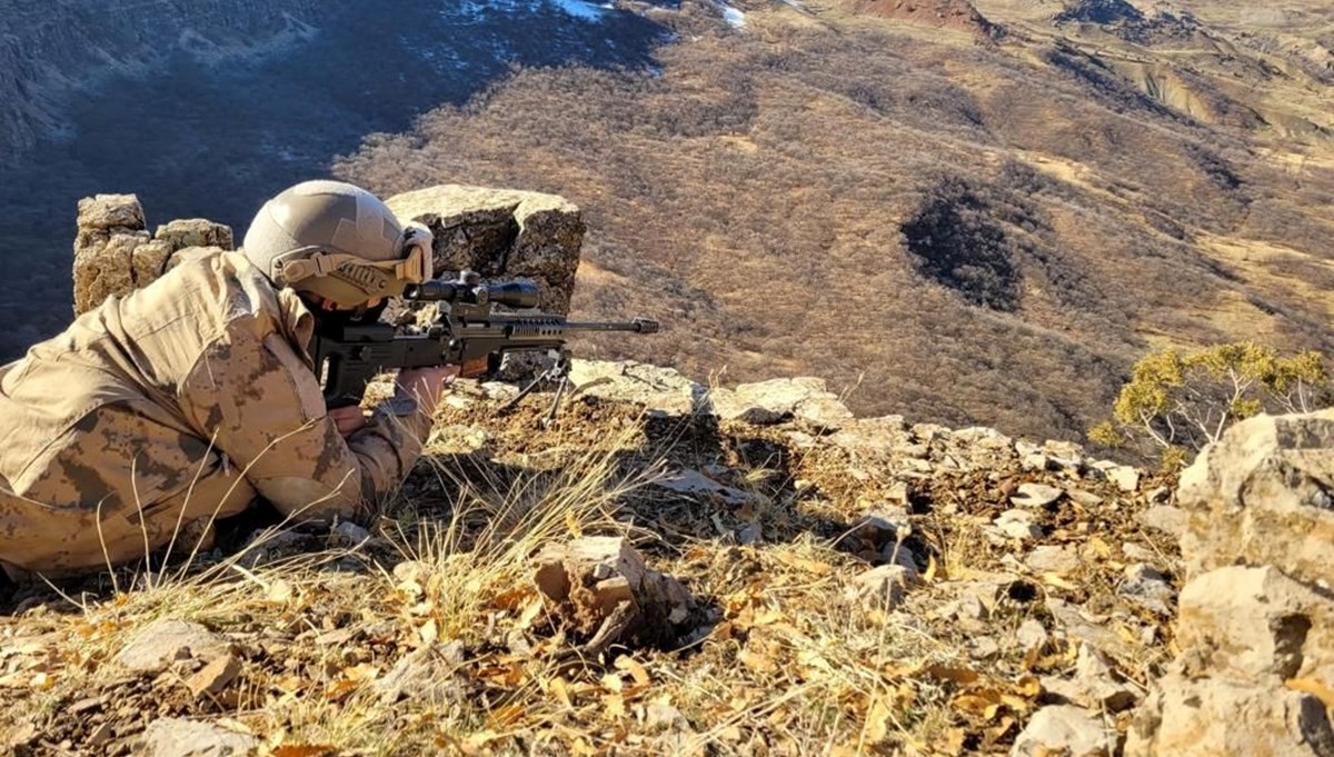 Eren Abluka Sonbahar-Kış-25 Şehit Jandarma Yüzbaşı Mahmut Top operasyonu başlatıldı Eren Abluka Sonbahar-Kış-25 Şehit Jandarma Yüzbaşı Mahmut Top operasyonu başlatıldı