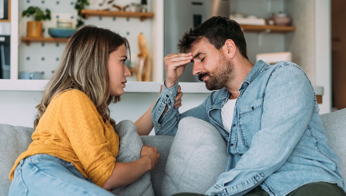 Sevilmediğinizi gösteren 11 keskin işaret: Sadece Sevilmediğinizi gösteren 11 keskin işaret: Sadece