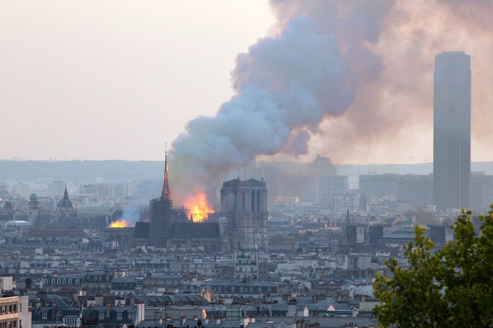 Paris’teki Notre Dame Katedrali’nin restorasyonu başlıyor - 5