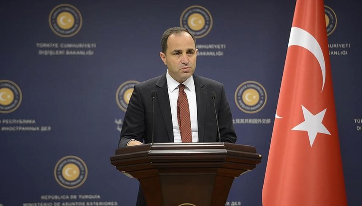 Dışişleri Sözcüsü Bilgiç'ten Ahmet Tahir'e yönelik saldırının faillerinin tespit edilerek yargılanması çağrısı Dışişleri Sözcüsü Bilgiç'ten Ahmet Tahir'e yönelik saldırının faillerinin tespit edilerek yargılanması çağrısı
