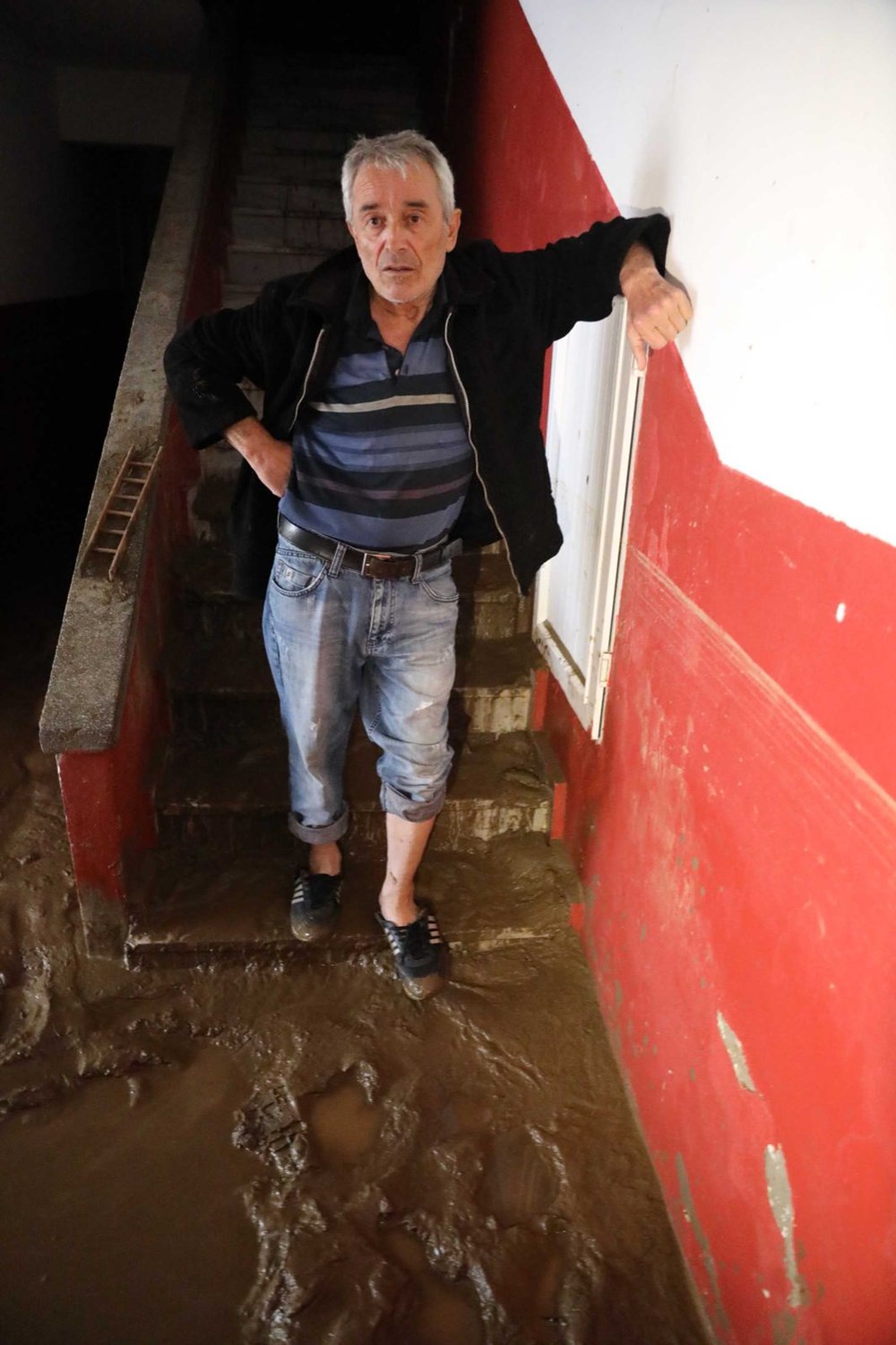 Artvin'de sel gitti, çamur kaldı - 15