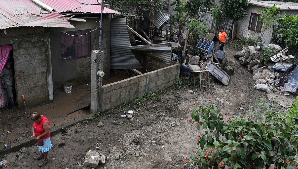 Meksika'da sel: Can kaybı 76'ya çıktı