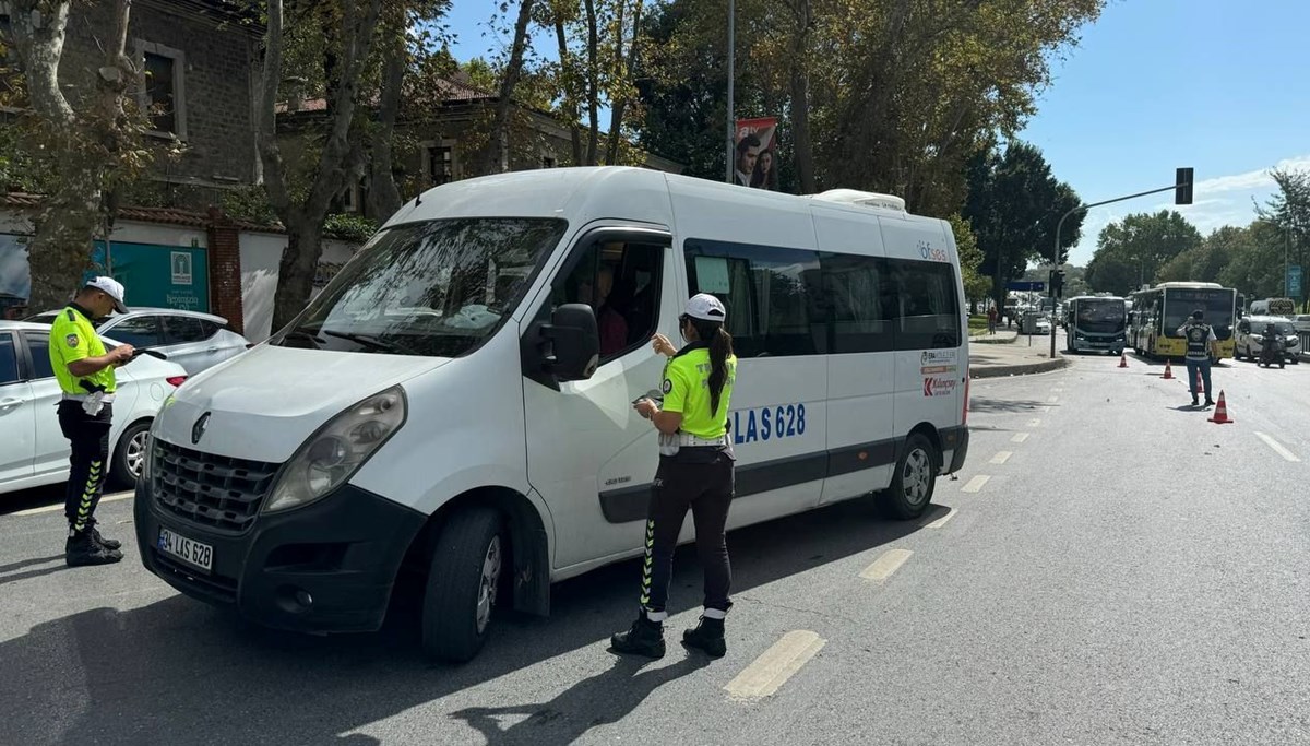 İstanbul'da kurallara uymayan servisçilere ceza İstanbul'da kurallara uymayan servisçilere ceza