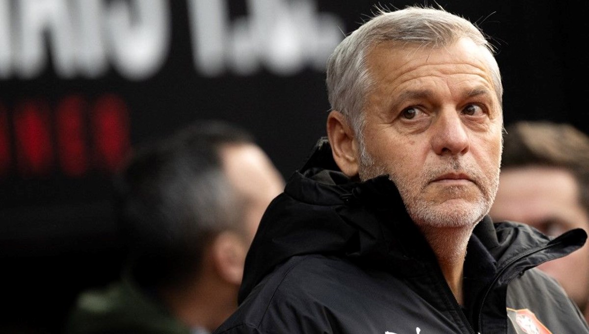 Bruno Genesio Beşiktaş'a doğru Bruno Genesio Beşiktaş'a doğru