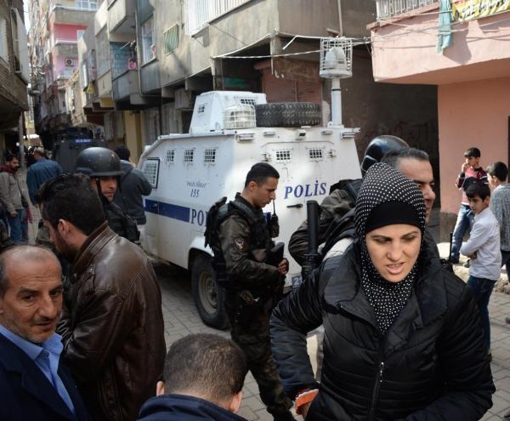 Diyarbakır'da özel harekatlı zanlı arama operasyonu - 1