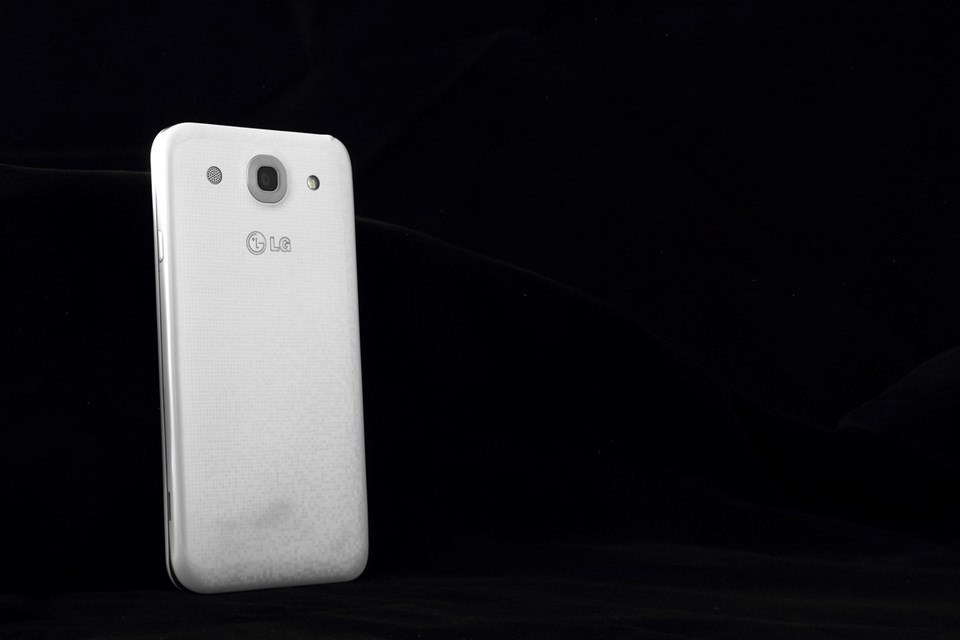 Enerjisi tükenmeyen dev Android: LG G Pro - 3