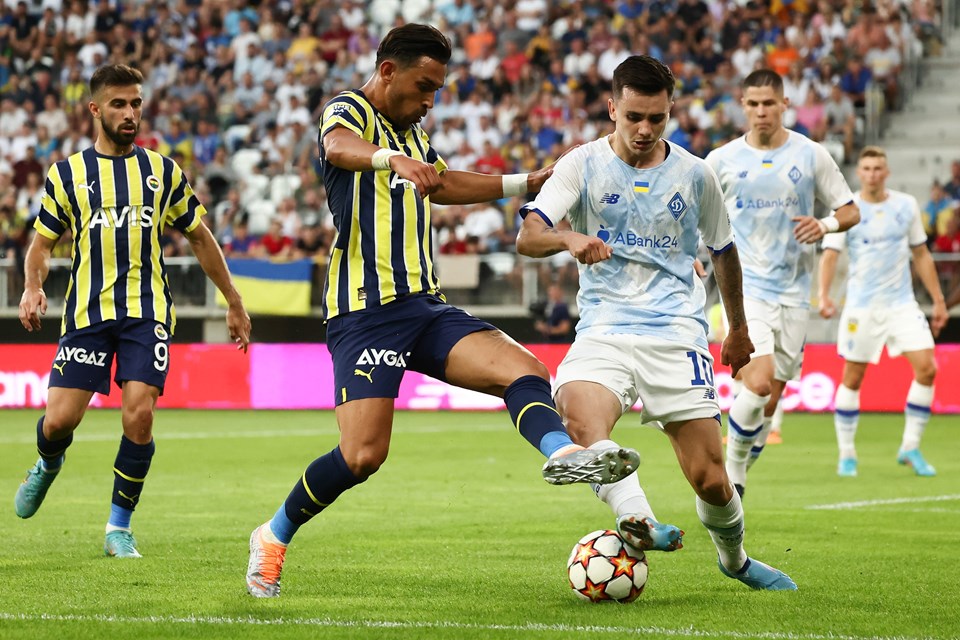 SON DAKİKA: Fenerbahçe avantajlı döndü (Dinamo Kiev-Fenerbahçe maç sonucu) - 1