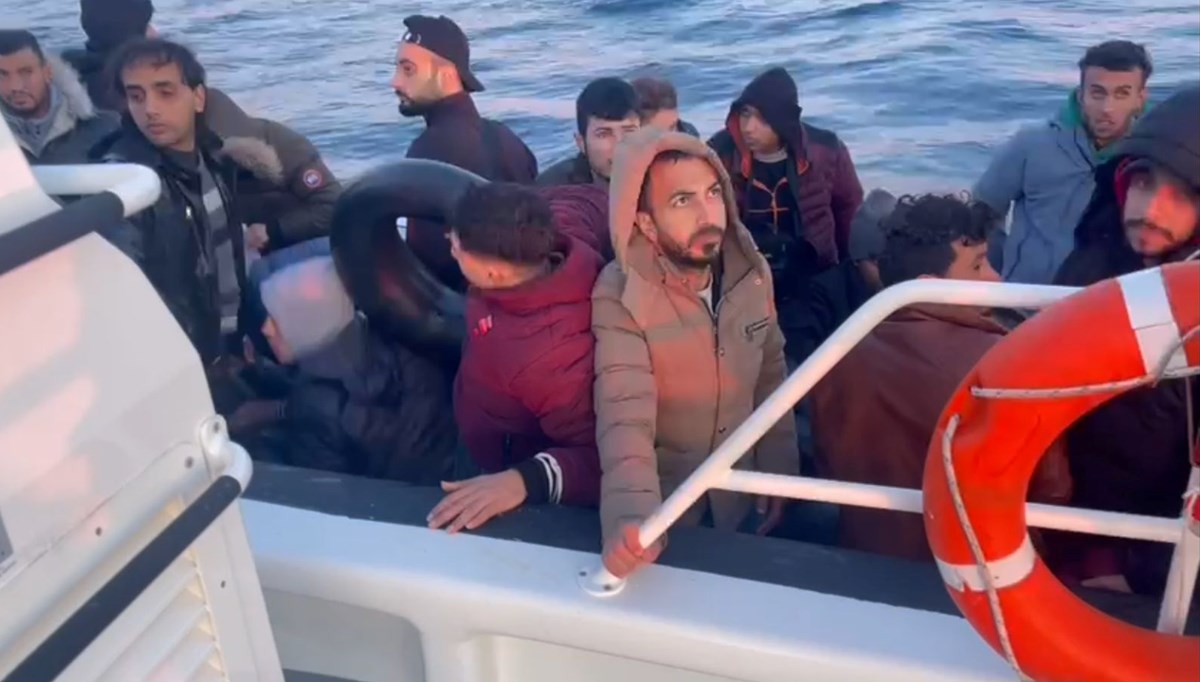 Muğla açıklarında 26 düzensiz göçmen yakalandı Muğla açıklarında 26 düzensiz göçmen yakalandı
