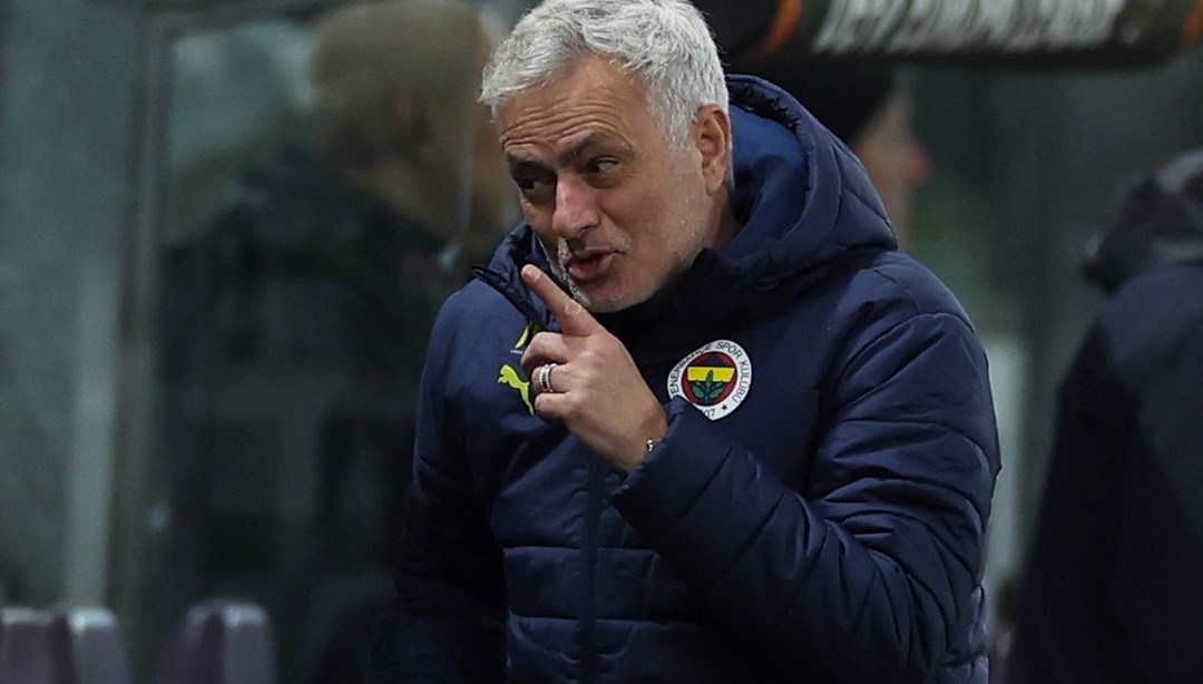 Jose Mourinho'dan yabancı hakem açıklaması: Bu karardan mutluyum!