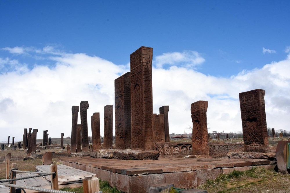 Anadolu'nun Orhun Abideleri: Ahlat Selçuklu Meydan Mezarlığı - 12
