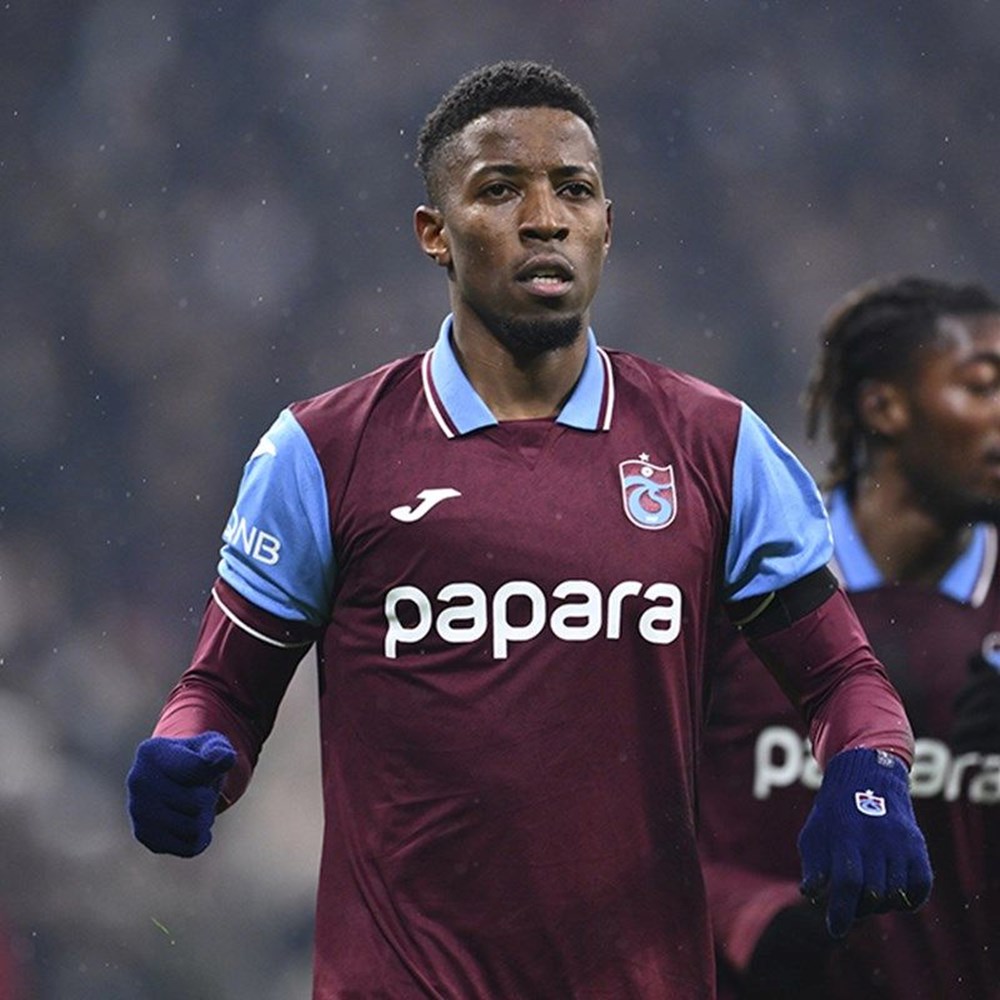 Fenerbahçe ve Galatasaray, Trabzonspor'un "kiralık aşkı" için düğmeye bastı 73