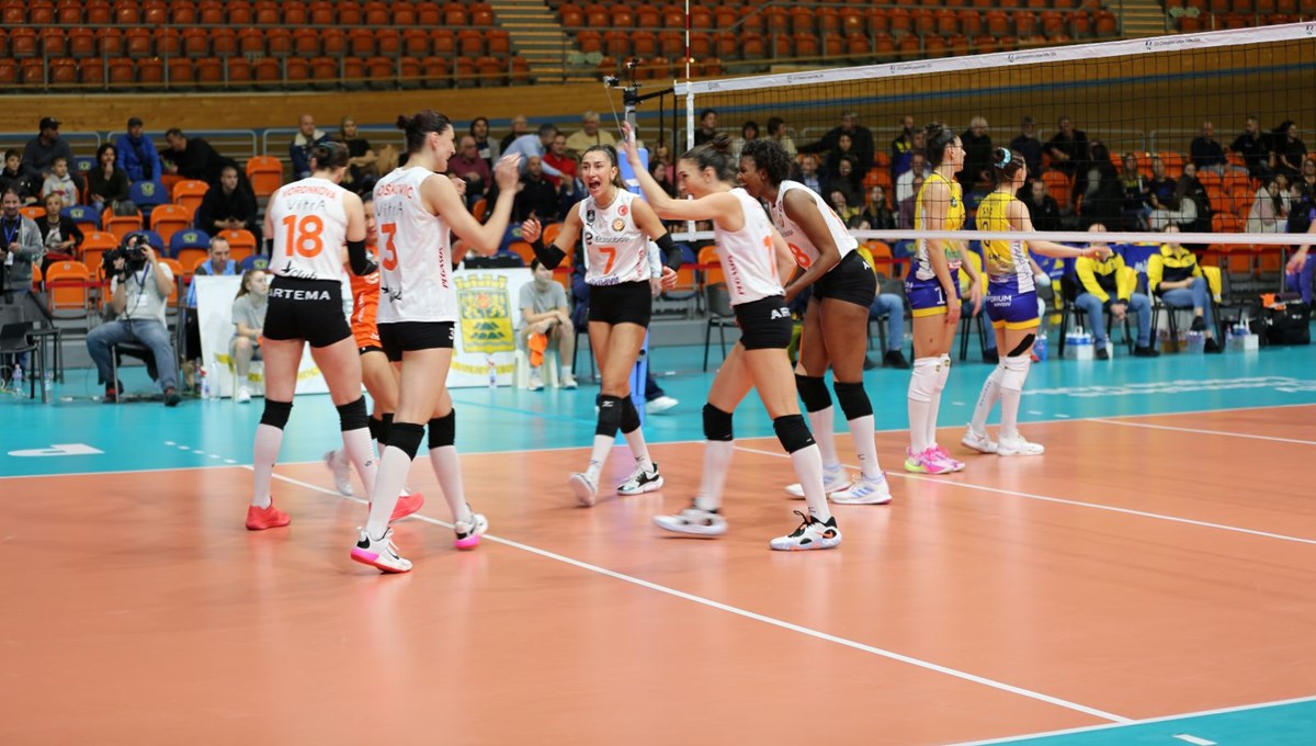 Eczacıbaşı Dynavit, CEV Şampiyonlar Ligi'nde 2'de 2 yaptı Eczacıbaşı Dynavit, CEV Şampiyonlar Ligi'nde 2'de 2 yaptı