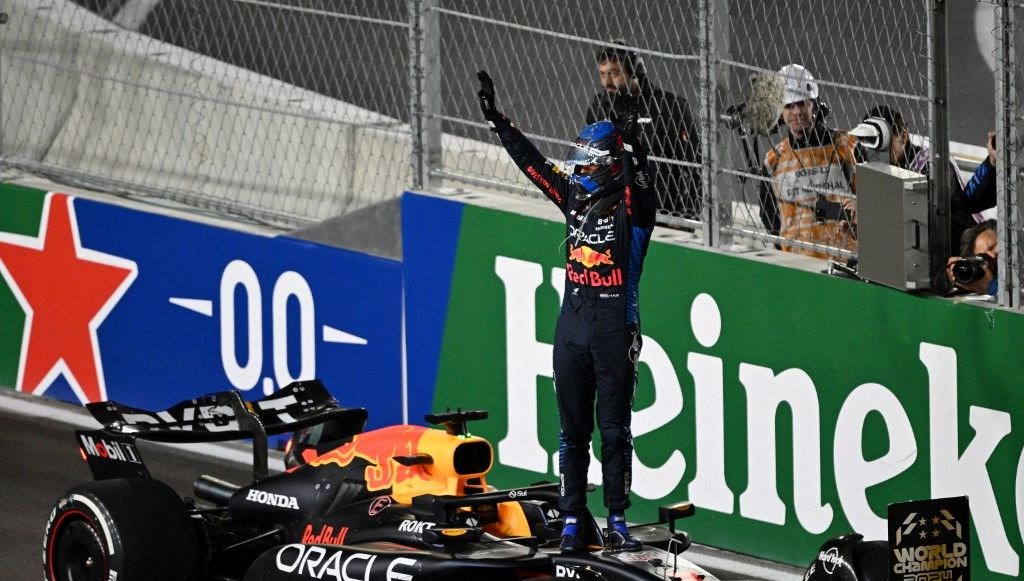 Formula 1'de şampiyon Verstappen