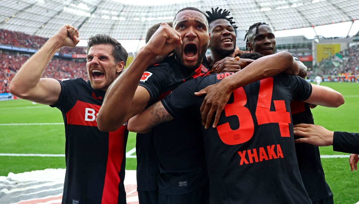 Bayer Leverkusen, tarihinde ilk kez Bundesliga şampiyonu oldu Bayer Leverkusen, tarihinde ilk kez Bundesliga şampiyonu oldu