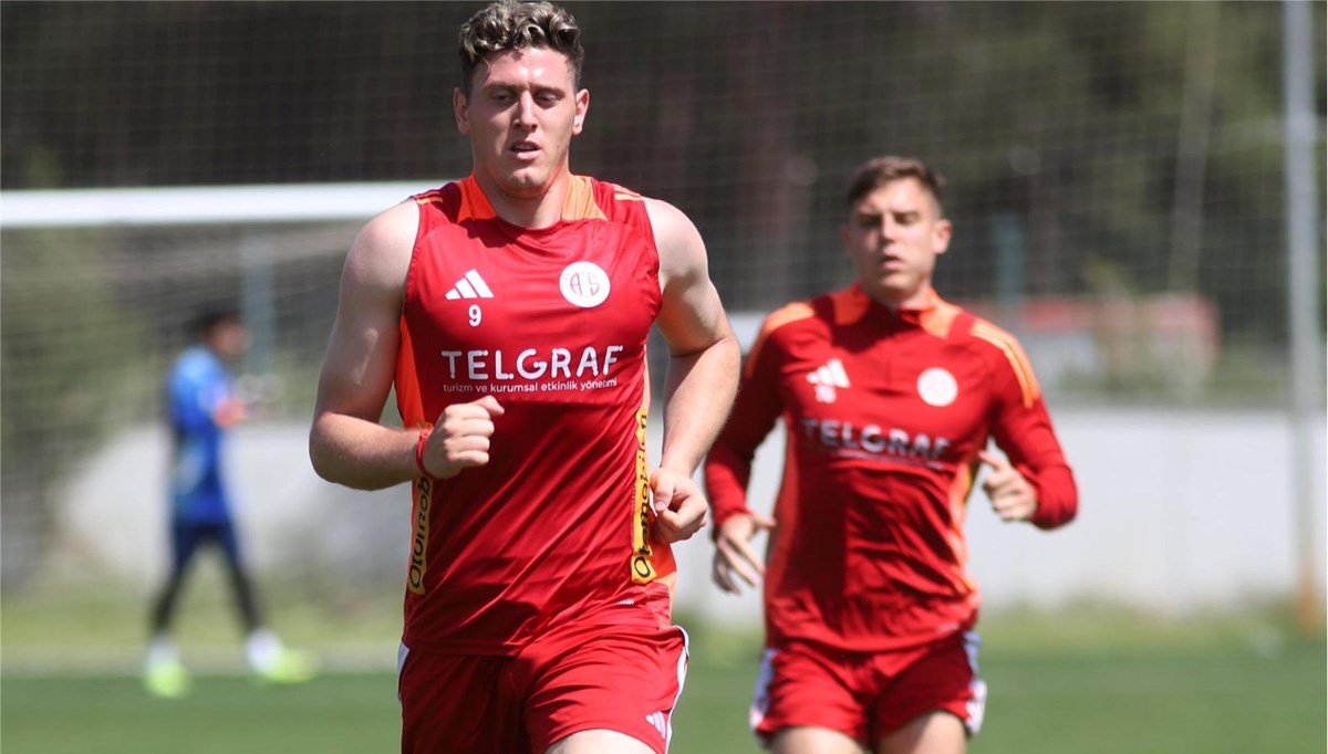 Antalyaspor'un en golcü ismi Adolfo Gaich!