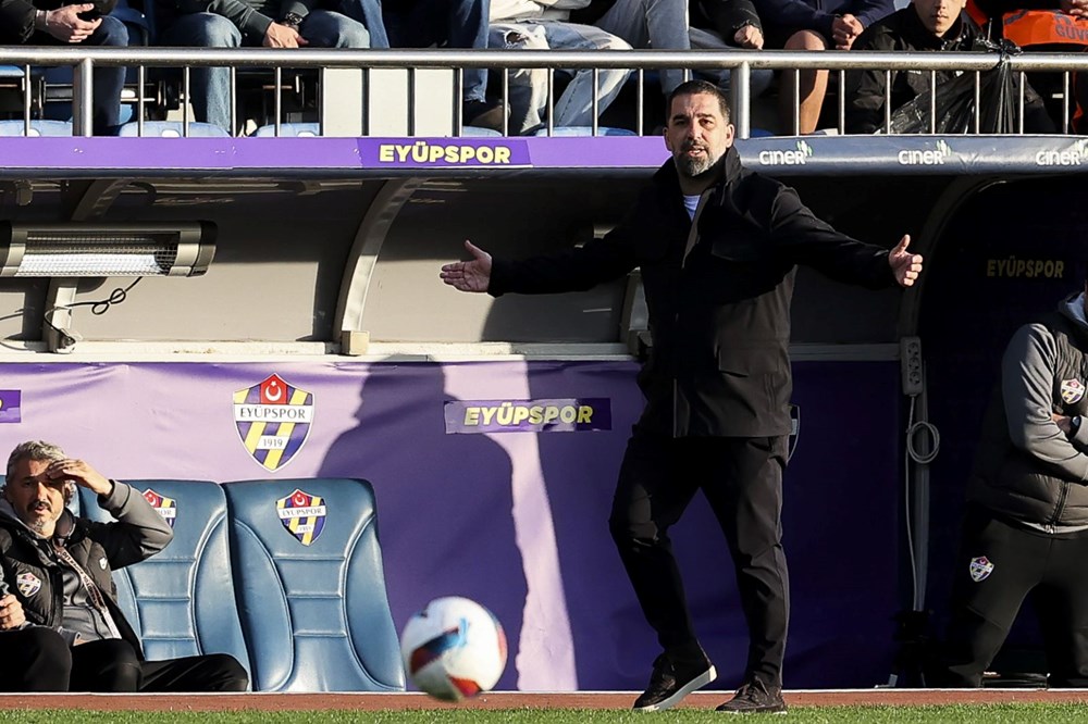 Arda Turan'ın yeni takımından alacağı maaş ortaya çıktı: Yerine dünyaca ünlü üç aday! - 5