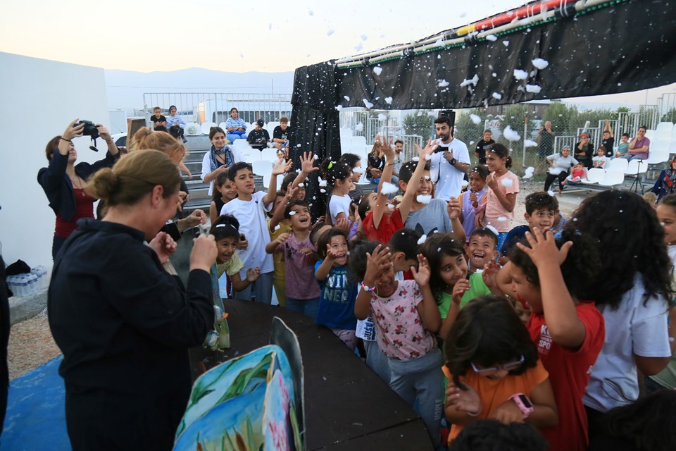 11. Uluslararası Antakya Film Festivali için çadırkent yemekhanesinde ödül töreni - 2