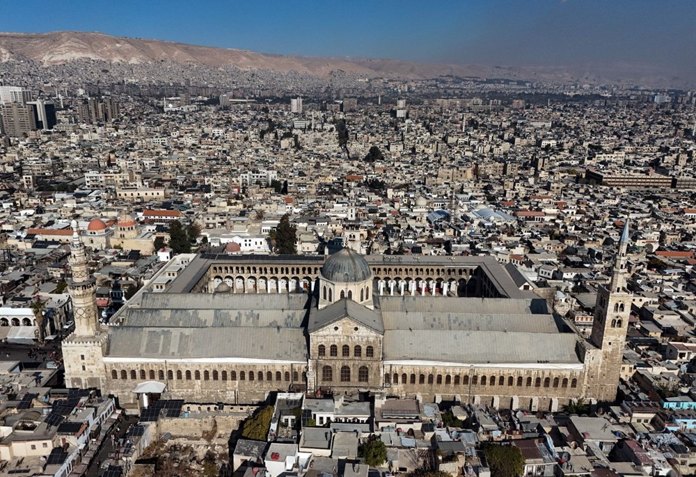 Esad sonrası ilk cuma namazı: Suriyeliler Emevi Camii'ne akın etti - 11